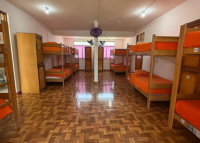 The Point Mancora Beach - Hostel Juvenil De Fiesta