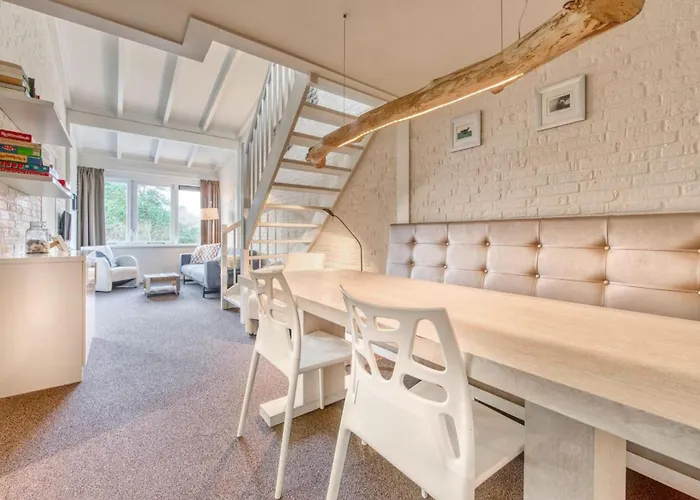Gorgeous Apartment In Schiermonnikoog