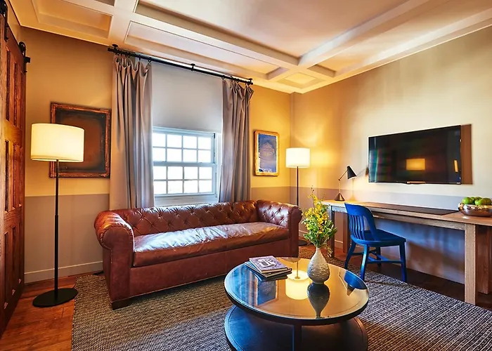 The Hollywood Roosevelt