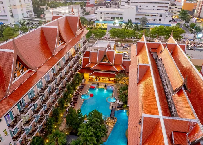 Nipa Resort, Patong Beach