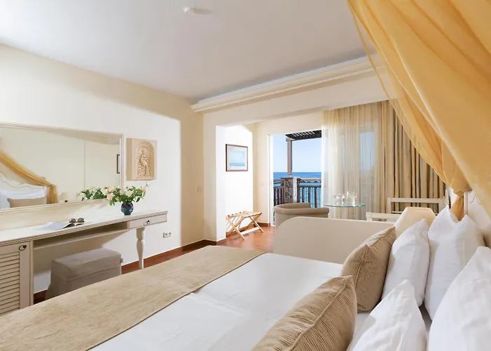 Alexander Beach Hotel&Village Resort