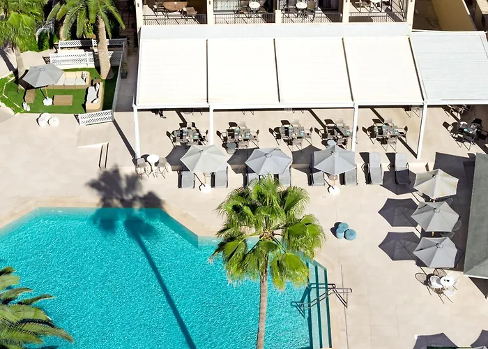 Atlantis Beach Hotel