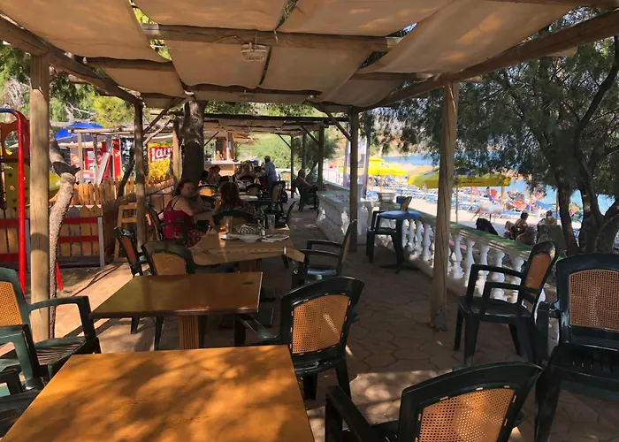 Sun Hotel Kineta Beach Front