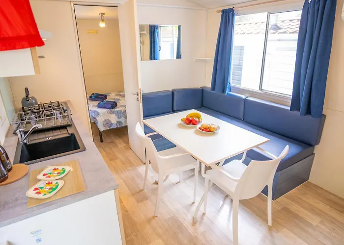 Happy Camp mobile homes in Camping Thurium Villaggio