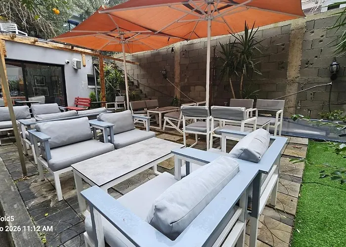 Hotel Antigone