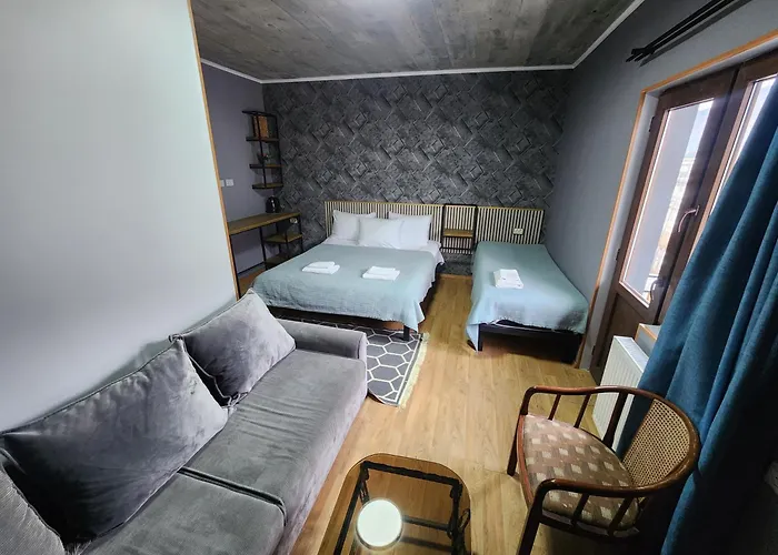 Hotel "Riverside Mestia"
