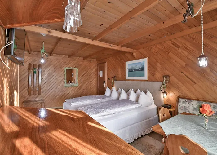 Hotel Tirol