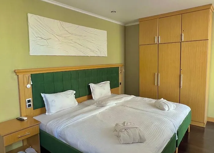 Shera Park Boutique Hotel