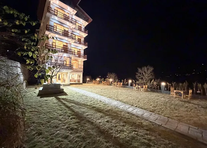 Snow Apple Resort By West Western - Central Heated Room And Air Cooled