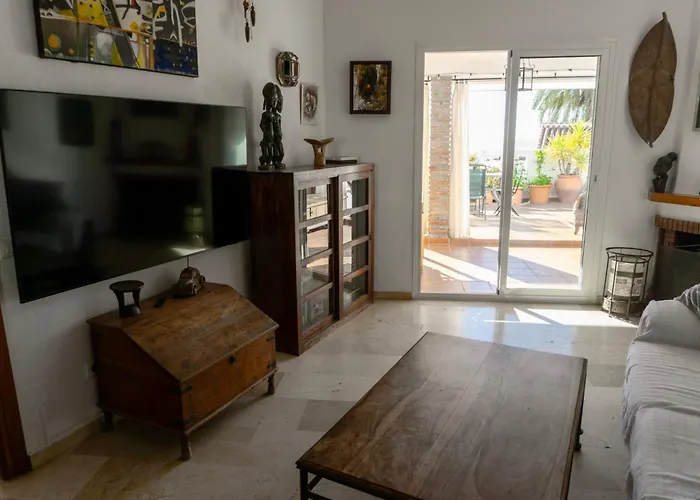 CASA DELFÍN (Maro)