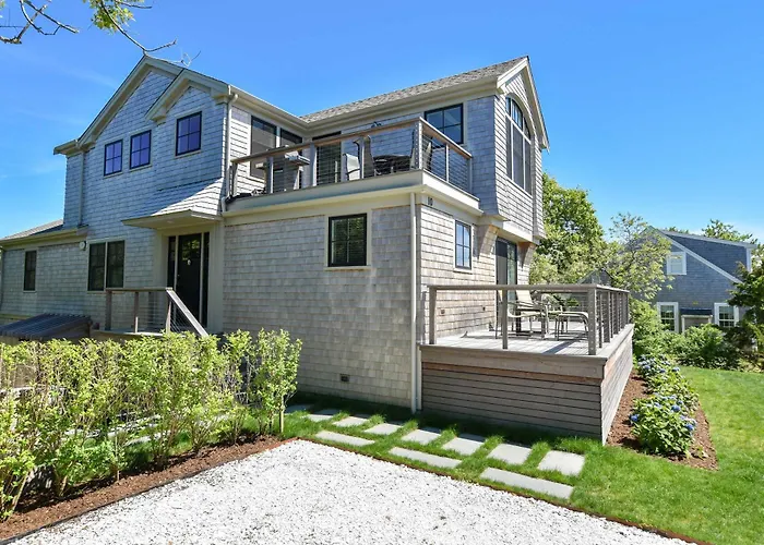 Gorgeous Architectural Home W Water Views