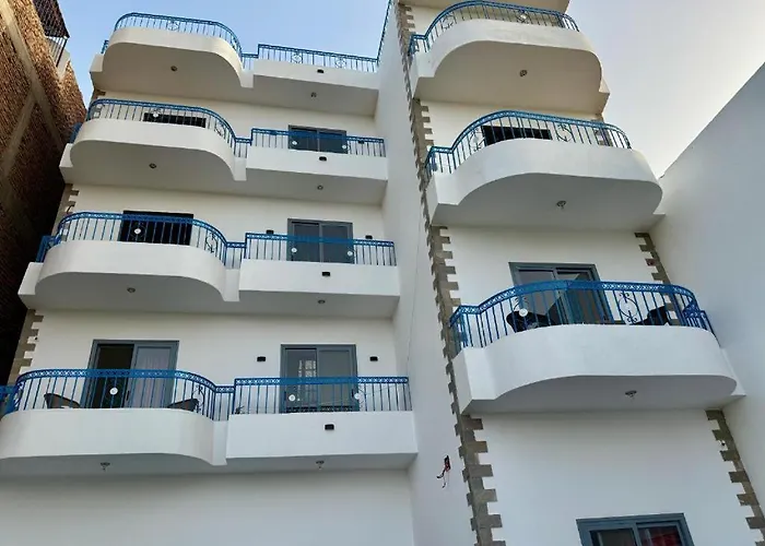 Bastet Retreat Hotel