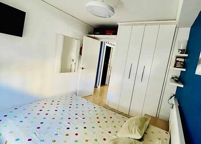 Muy cerca del mar, dos habitaciones