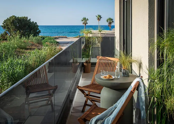 Diastar Luxury Suites New