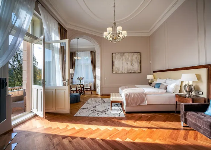 Villa Julius A Emma - Luxury Boutique Retreat