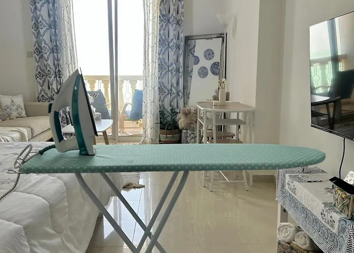 Bel Air -- Sea View Studio