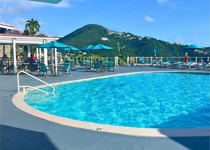 Bluebeard'S Castle Resort