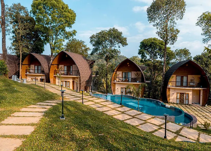 Golf Valley Luxury Resort Wayanad
