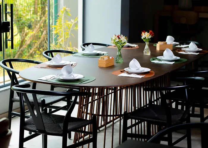 Liwe Hotels