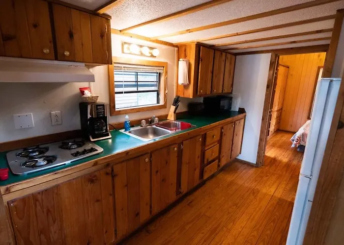 Lake Siskiyou Camp Resort
