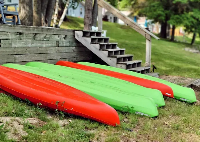 Cabin 4 | Moonbeam