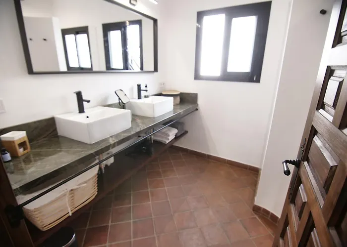 Casa Olivo Maro