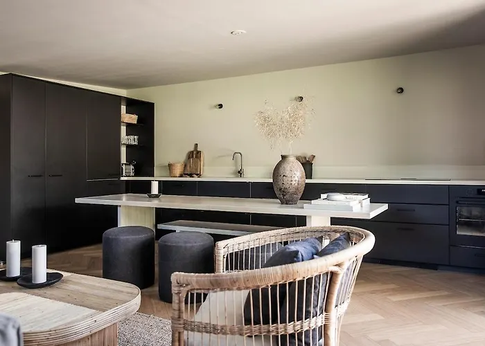 Modern Guesthouse