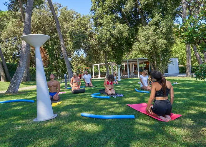 Baia Domizia Camping Village