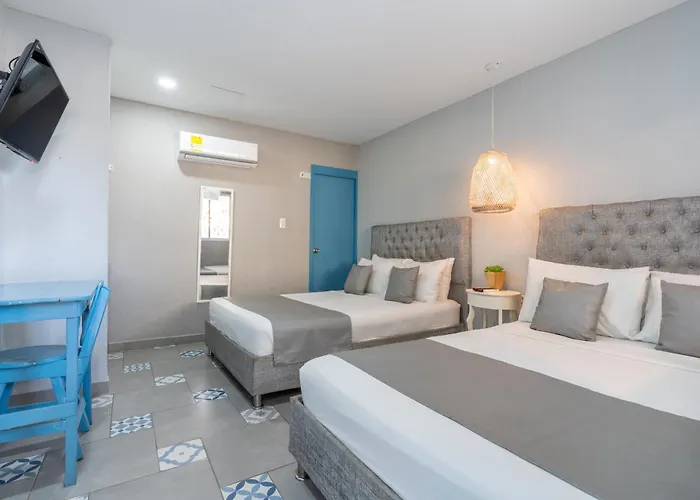 Hotel ADAZ Mediterráneo Santa Marta 