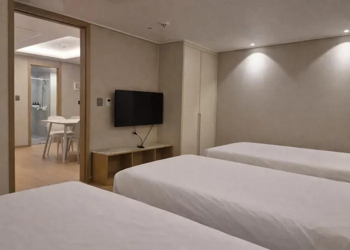 The Solid Residence - Elbon The Stay By Haeundae
