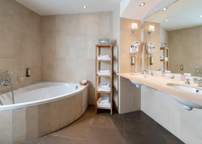 Best Western Premier Montfleuri