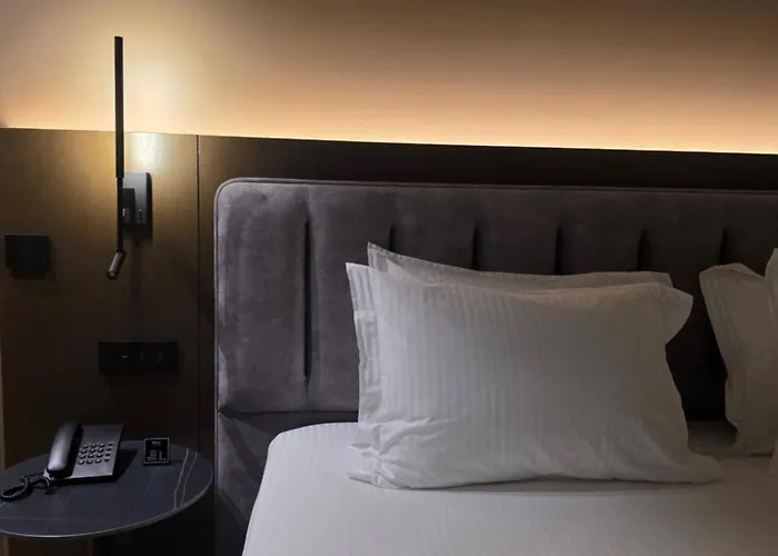 Mondial Hotel