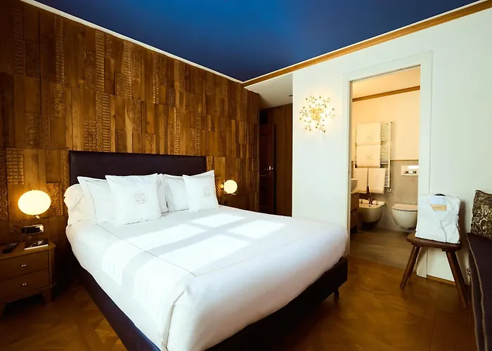 Ambra Cortina Luxury&Fashion Hotel