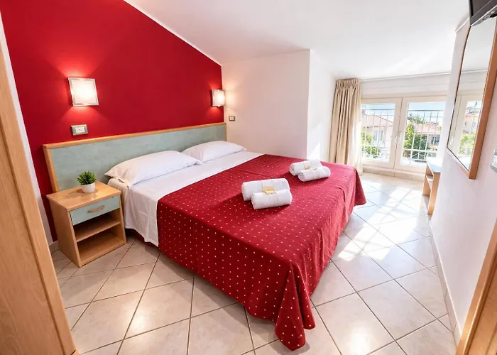 Hotel Villa Tina Easy Stay