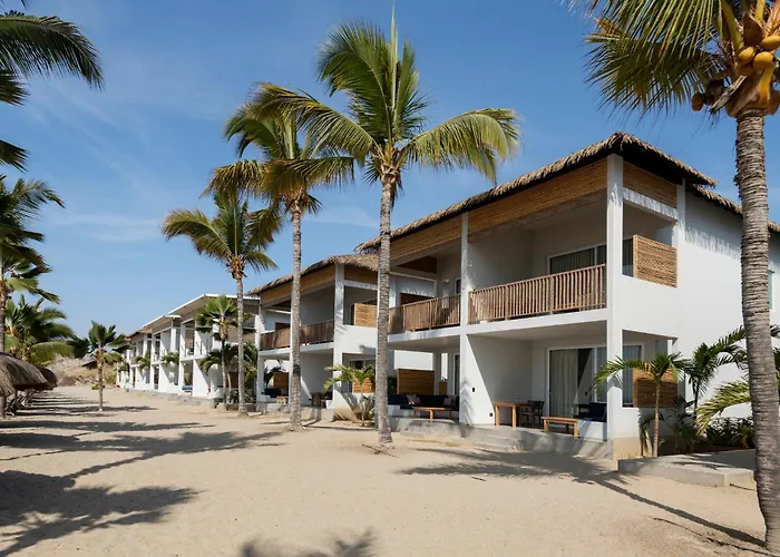 Punta Sal Suites & Bungalows Resort