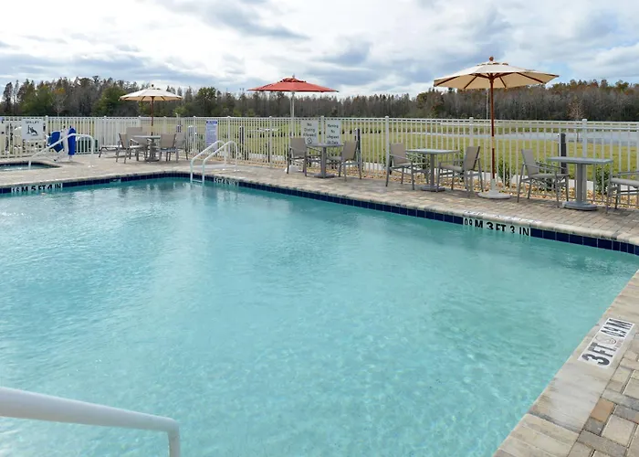 Holiday Inn Express & Suites Trinity By Ihg