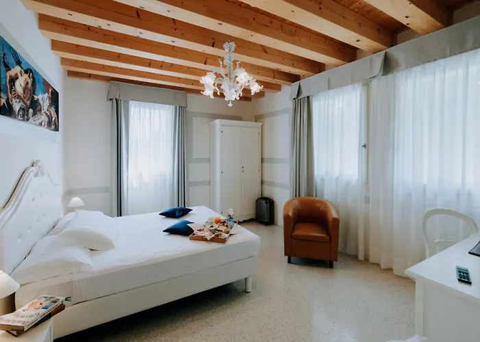Hotel Villa Patriarca