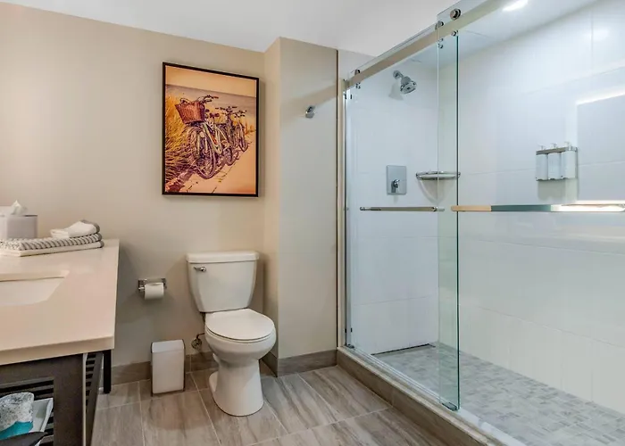 Cambria Hotel Ocean City - Bayfront