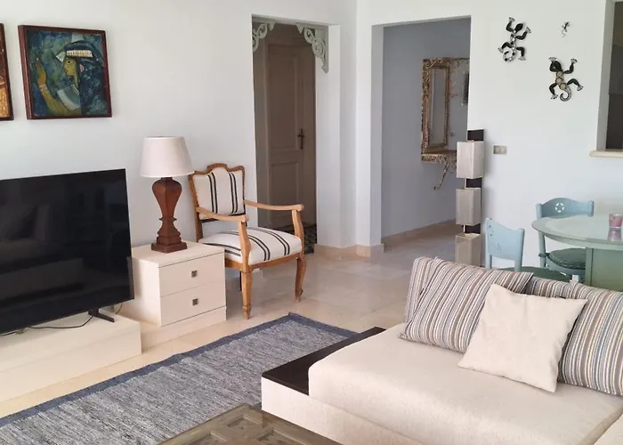 El Gouna Fanadir Lagoon 2-Bedroom Pool And Lagoon View Sleeps 4 Persons, Close To Abu Tig Marina, Mangroovy, And Kite Centers