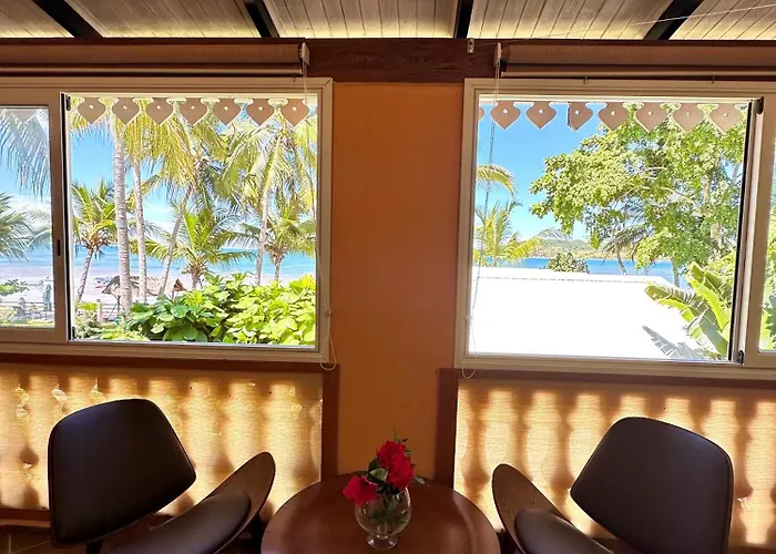 Holiday Beach Hotel