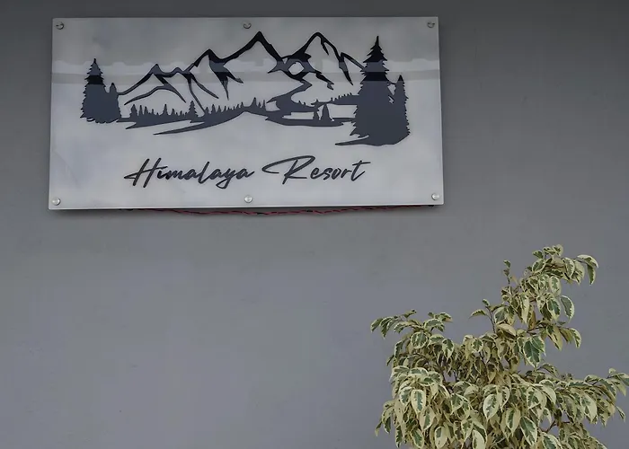 Himalaya Pool & Resort Hotel