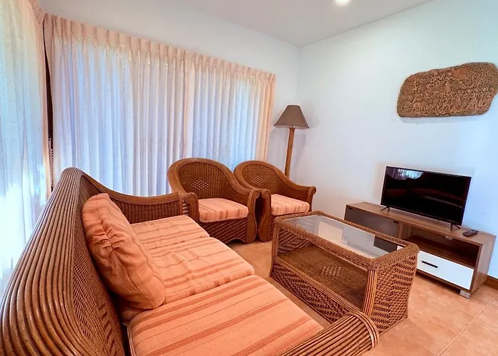 Kamala Garden Bungalows, Beach 700M, 8Mn Walk