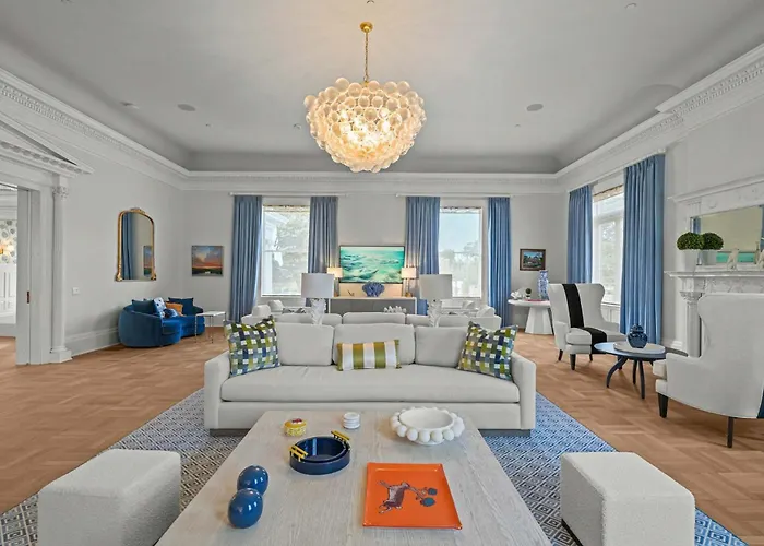 Luxury Bellevue Estate
