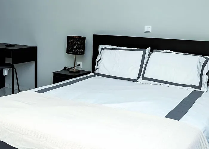Saton 24H Guest House