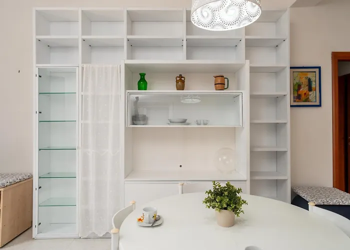 San Menaio Apartment By Rentbeat