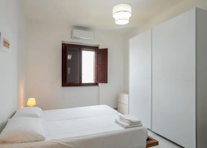San Menaio Apartment By Rentbeat