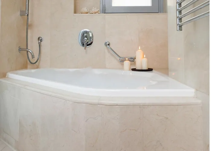 Daios Luxury Living