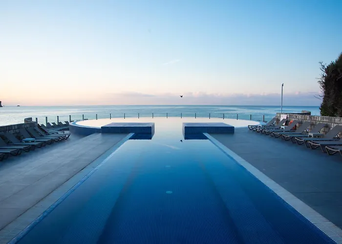 Avala Resort & Villas