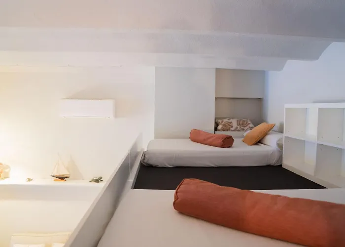 Bypillow Cap Sa Sal (Adults Only)
