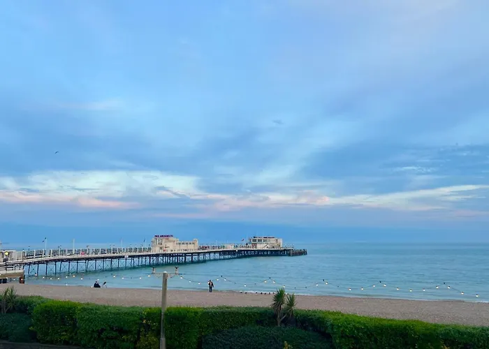 The Regency Studio - Stunning Seaview